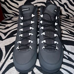 Jordan Retro 9 Anthracite